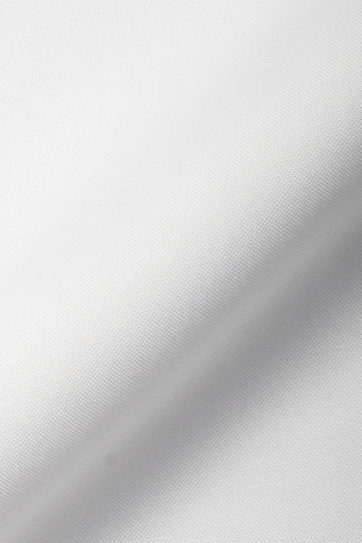 Optic White Wrinkle-Free Pinpoint