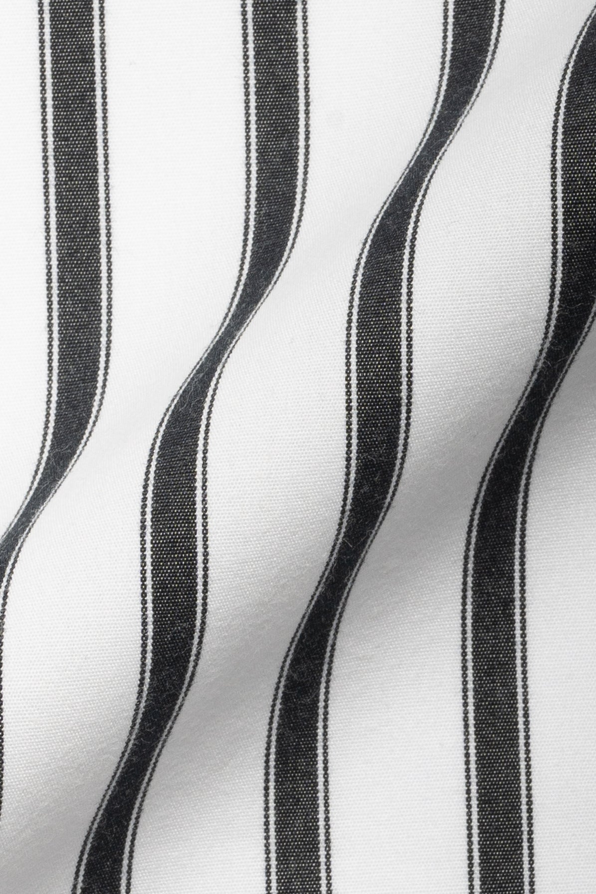 White and Black Bold Striped Wrinkle-Resistant